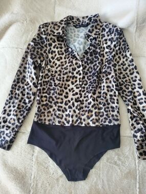 Zara Leopard Print Long-Sleeve One-Piece Bodysuit - Black/Beige M